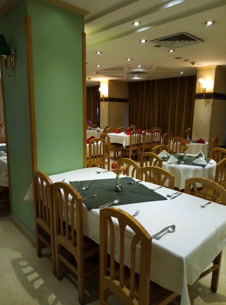 Queens Valley Hotel, Restaurants, Bars And Spa Luksor Exterior foto